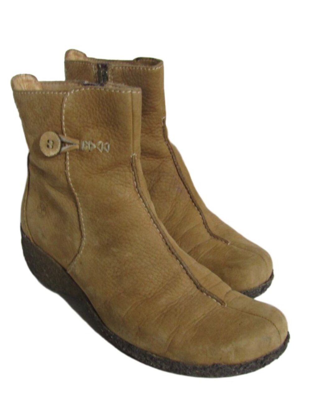 TIMBERLAND Suede Leather Tan Brown Short Ankle Boots Comfort Wedge Gorpcore 9 M